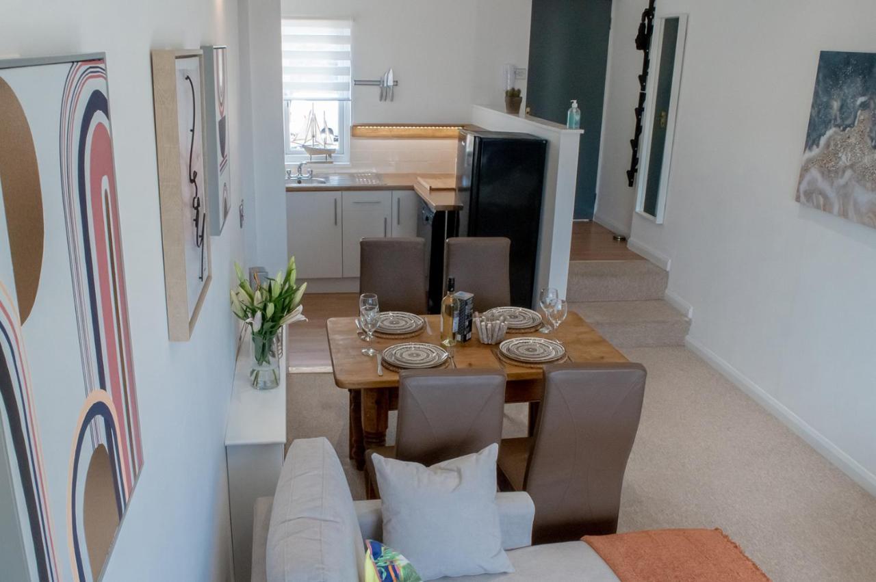 Bed& Boujee With Sea Views Appartamento Torquay Esterno foto