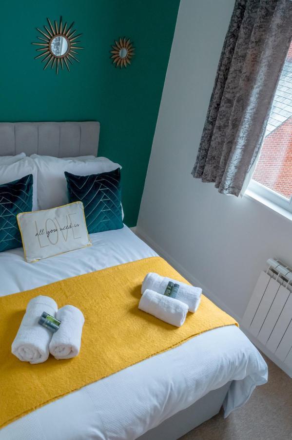 Bed& Boujee With Sea Views Appartamento Torquay Esterno foto