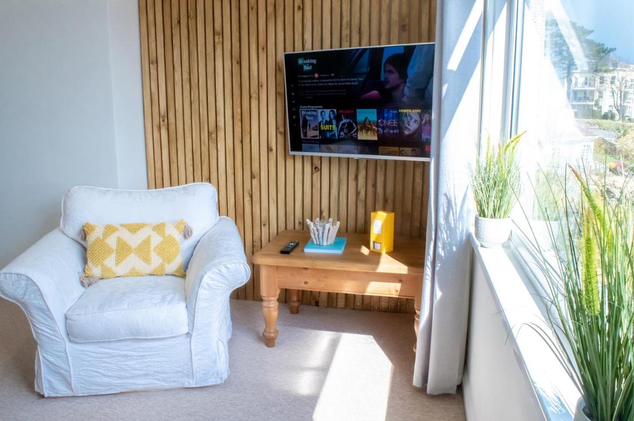 Bed& Boujee With Sea Views Appartamento Torquay Esterno foto
