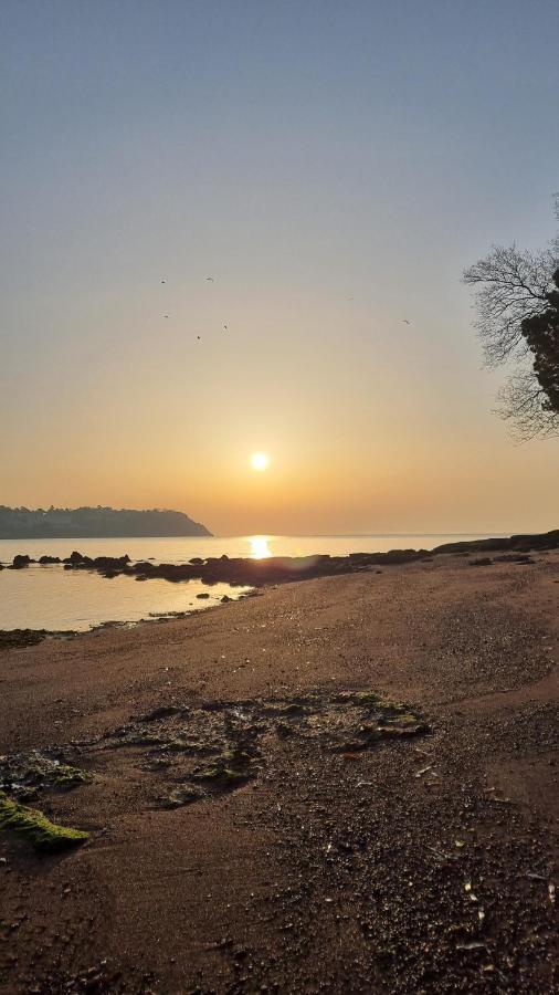 Bed& Boujee With Sea Views Appartamento Torquay Esterno foto